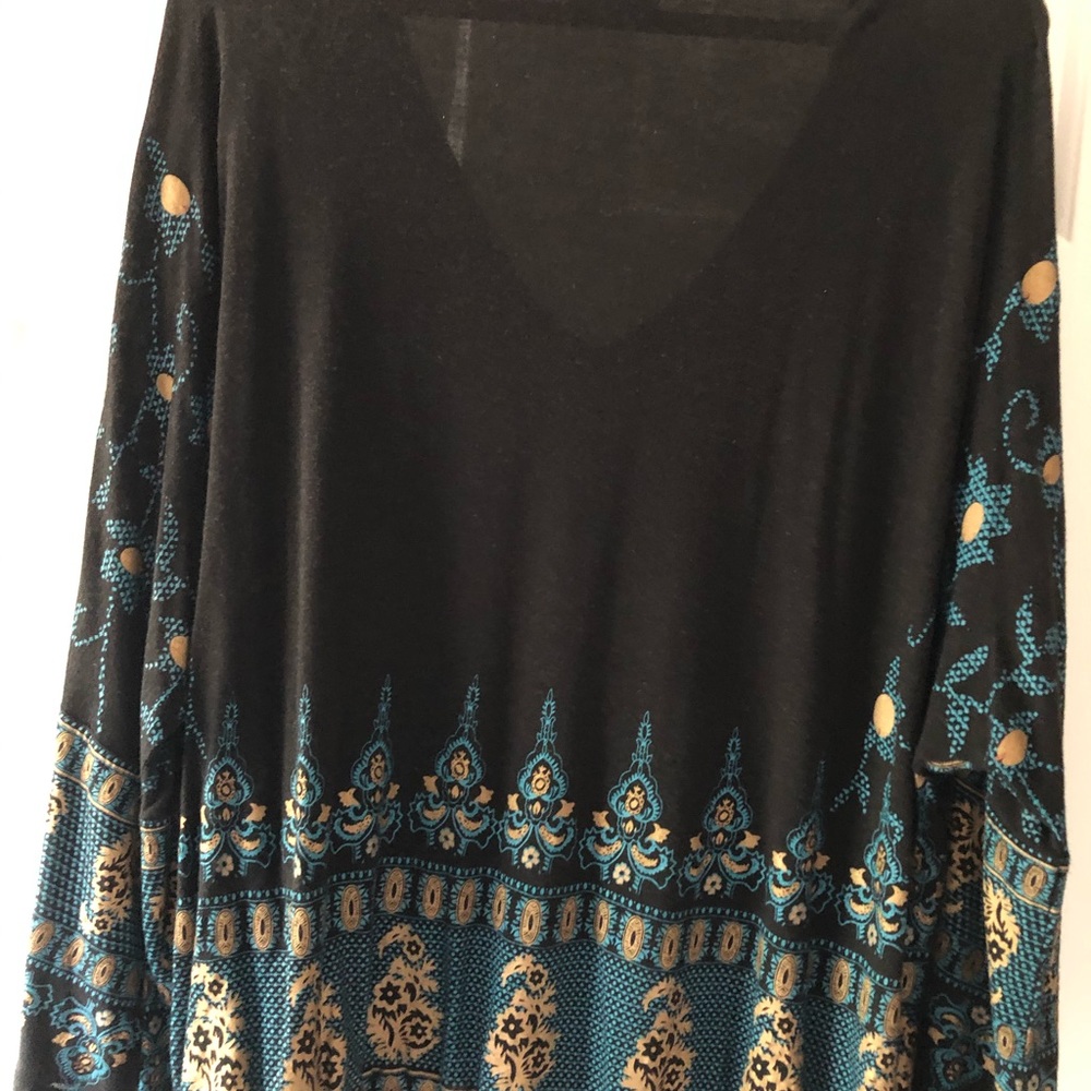 Free people. Elastic bottom, flared sleeves - Picture 4 of 5